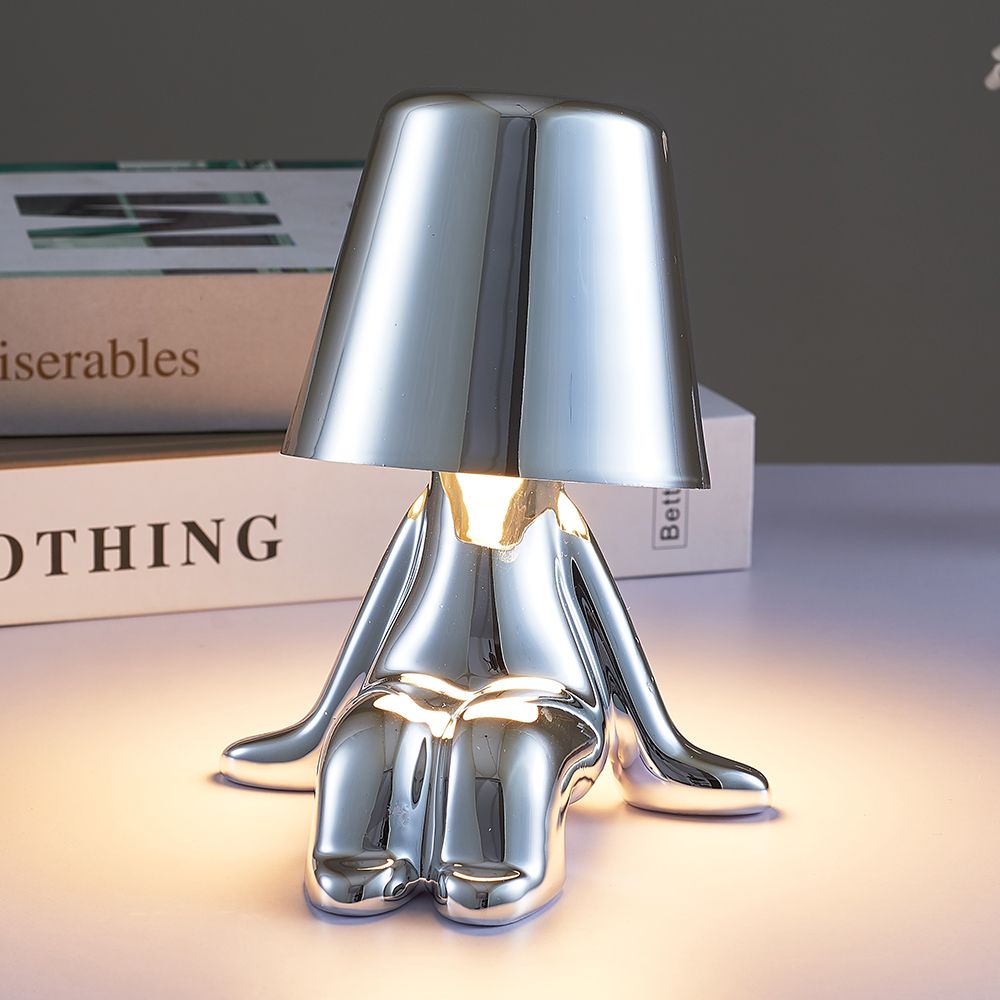 Goldene Moderne Design Figur LED Tischlampe