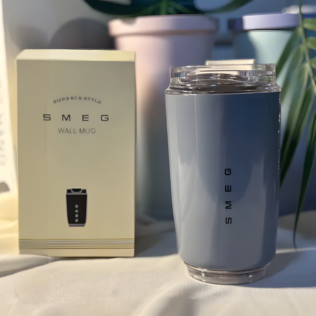 LuxeTherm Eleganter Reisebecher | Stilvolle und langlebige Thermoskanne für heiße und kalte Getränke