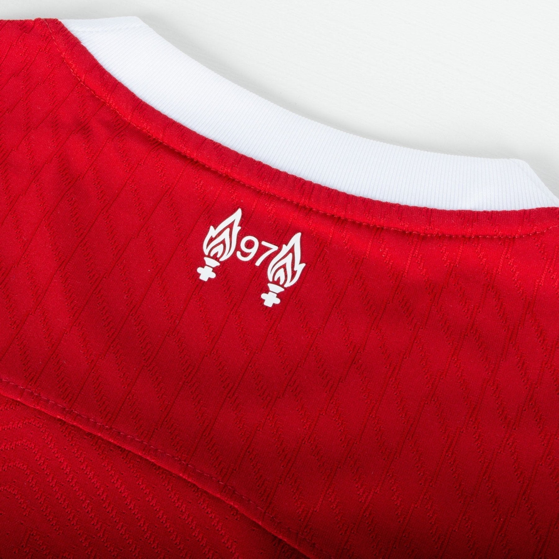 LFC FC LIVERPOOL AUTHENTISCHES Heimtrikot Herren 23 / 24