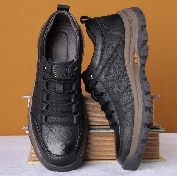 Handgefertigte Freizeitschuhe für Männer aus echtem Leder