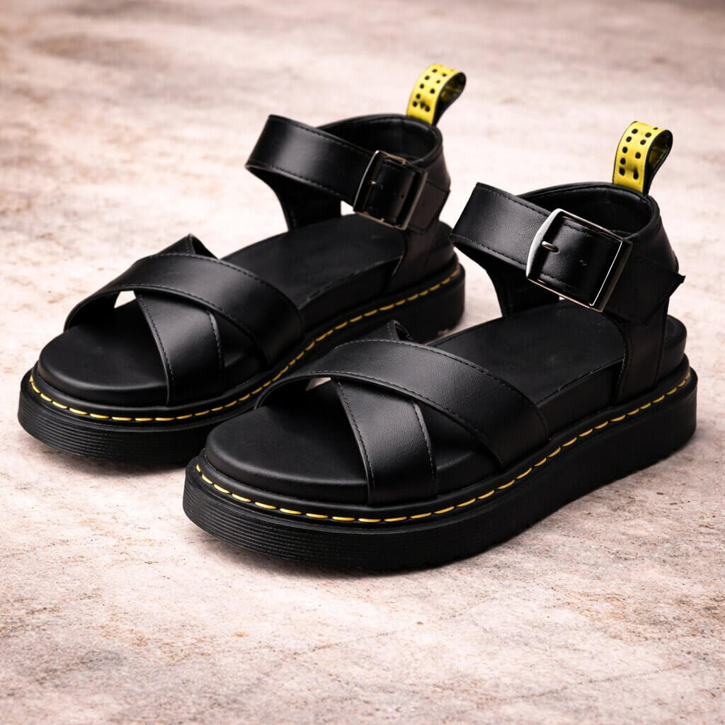 Orthopädische Plattform-Sandalen für Damen aus Leder | Ravellea