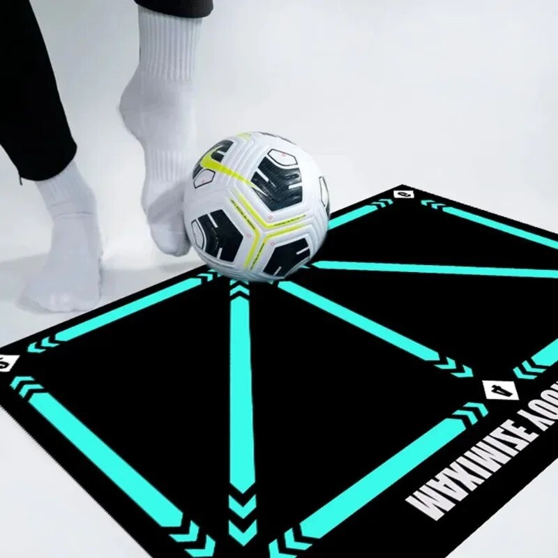 Junior Fußballfähigkeiten Matte (inklusive Trainingsvideos) - Das perfekte Geschenk für die Feiertage