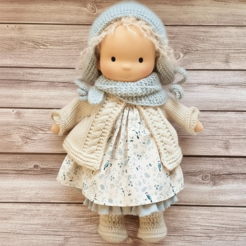 Elora Handgemachte Waldorfpuppe – Natur Baumwoll Kuschelpuppe für kreatives Spiel