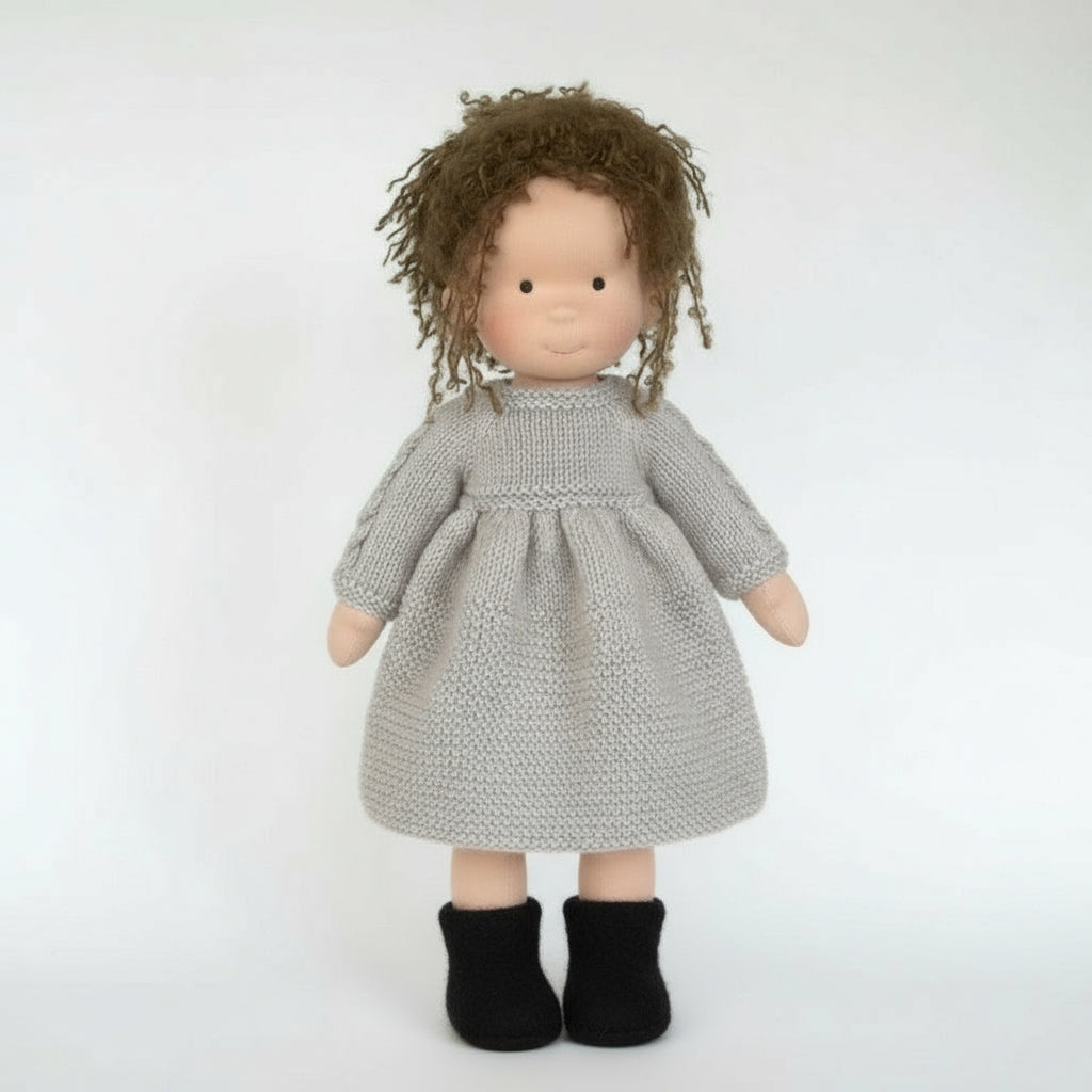 Elora Handgemachte Waldorfpuppe – Natur Baumwoll Kuschelpuppe für kreatives Spiel